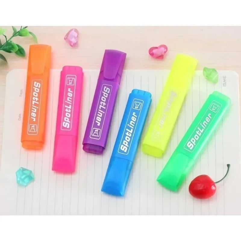 4Pcs Highlighters Paragraph Candy Color Large Capacity Neon Pen Paint Marker Rainbow Pens Writing Supplies Random Color