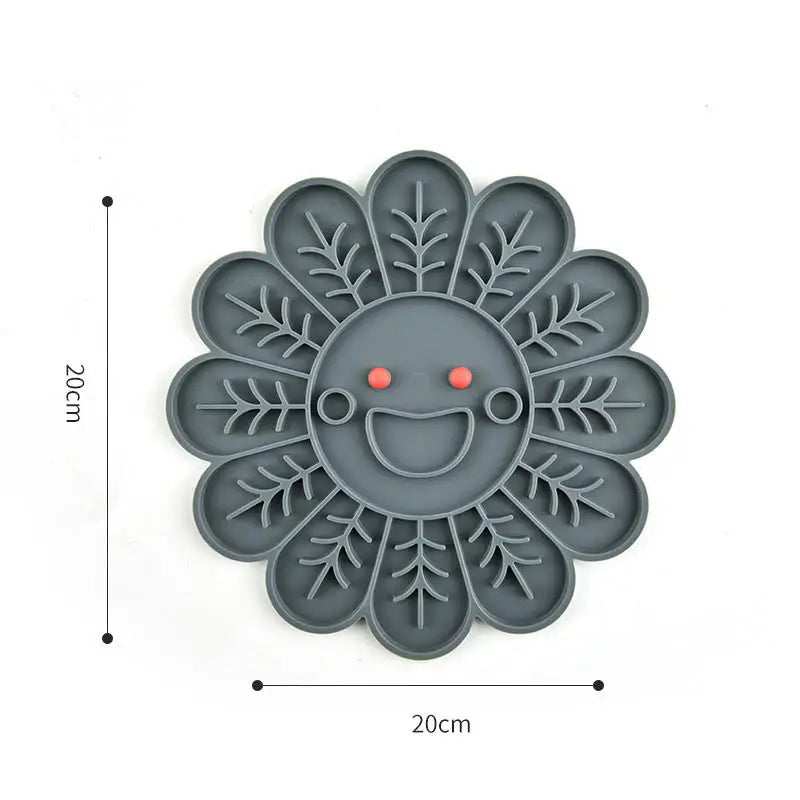 Pet Licking Mat Portable Anxiety Relief Dog Lick Pad Cup Bowl Transfer Plate Dog Slow Feeder Silicone Pet Bath Products Cat Bowl