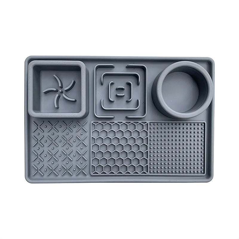 Dog Licking Pad with Suction Cup Food Grade Silicone Slow Feeding Mat Anti-Slip Lick Plate for Anxiety Relief Pet Supplies